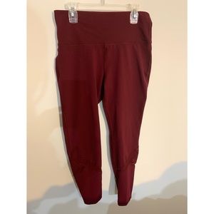 Maroon 7/8 balance leggings